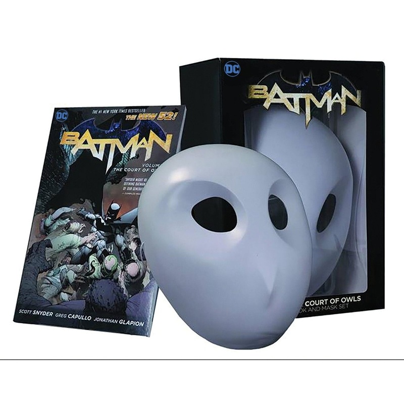 Batman: The Court Of Owls Mask And Book Set