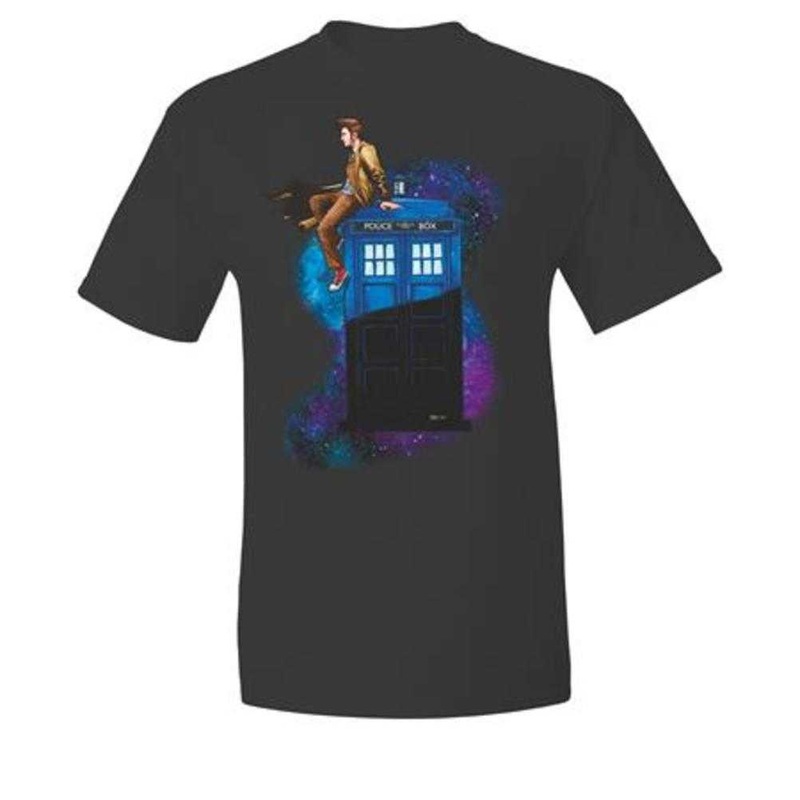 Doctor Who Tenth Doctor On Tardis T-Shirt M